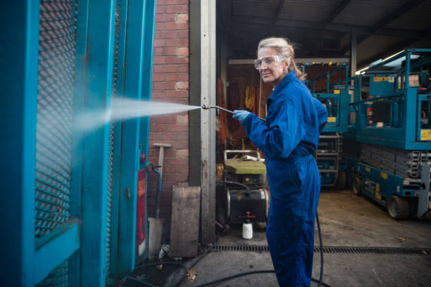 Best Warehouse Cleaning  in Marion, KS